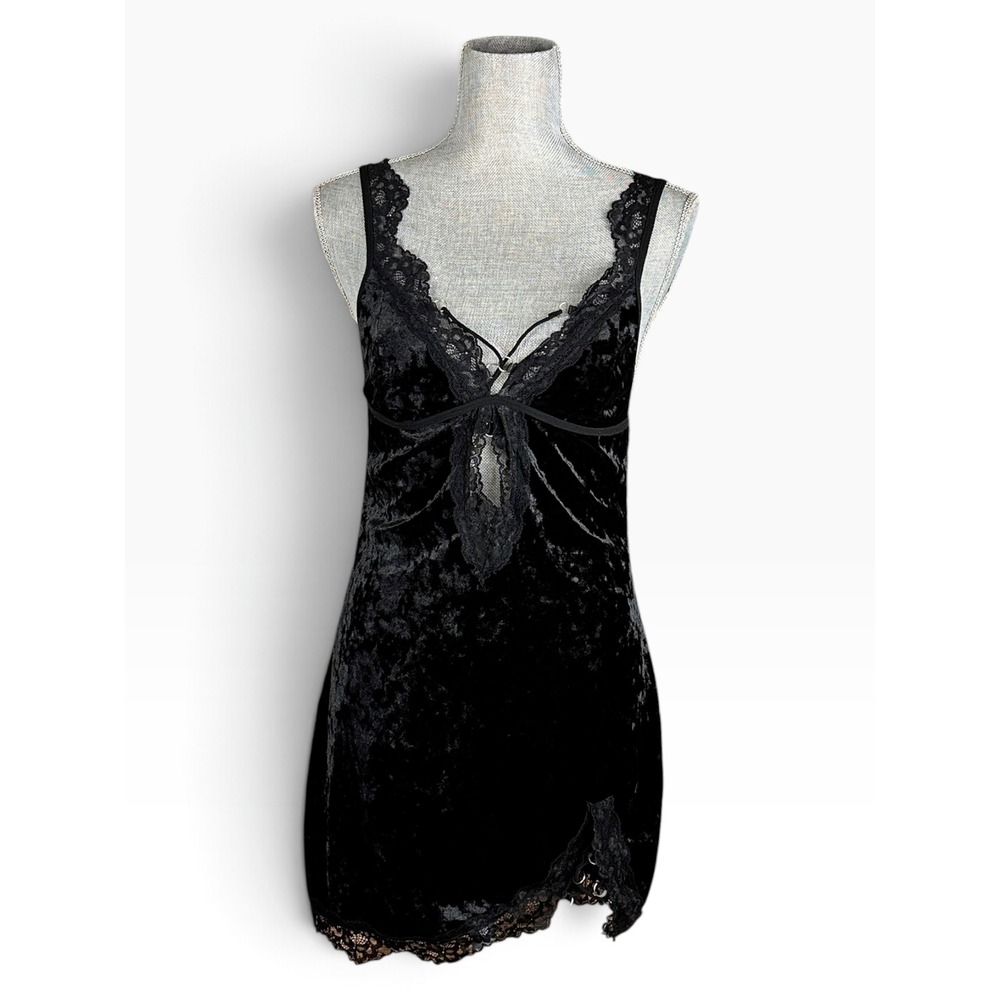 Black Crushed Velvet Lace Trim Slip Mini Dress Goth Coquette, Sm./ Med.